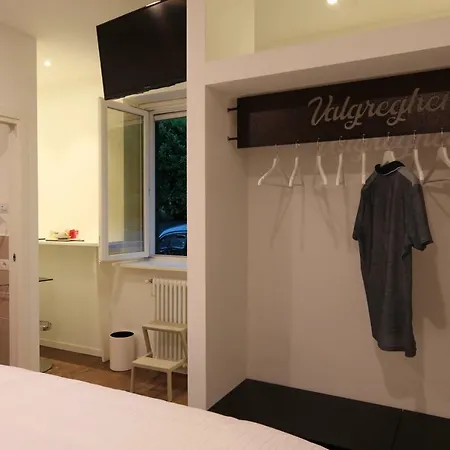 Guest house Amata Valgre Affittacamere, Comfort E Pulizia Eccezionali!! 4*